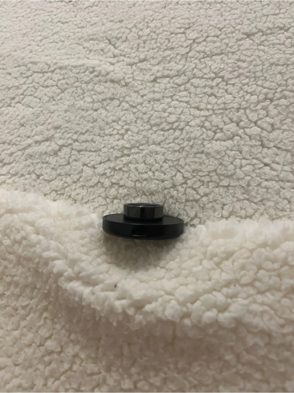 Oura Black Sensor Ring Charging Dock